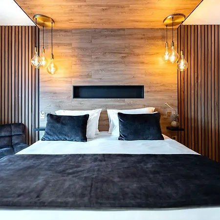 Le Diamond Rock Otel