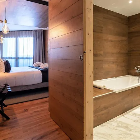Le Diamond Rock Otel